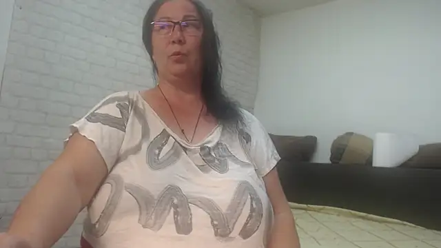 EmmaSquirt online show from June 5, 9:54 pm
