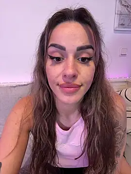 Alisa-Marie online show from February 21, 1:45 pm