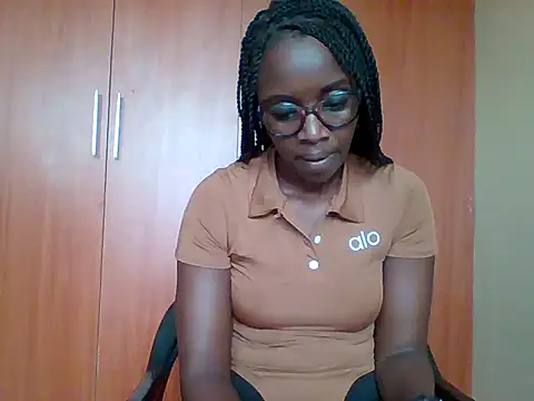 sexy darleen23 online show from May 12, 10:22 am