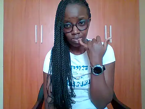 sexy darleen23 online show from May 20, 12:35 pm