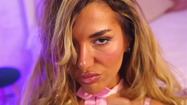 ClaraHazel online show from November 5, 6:29 am