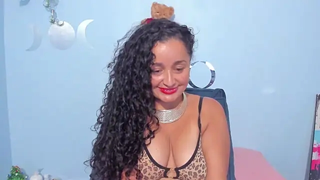  luna  sweet  online show from November 10, 1:22 am