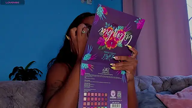 IsabellaBromsS online show from May 2, 10:02 pm