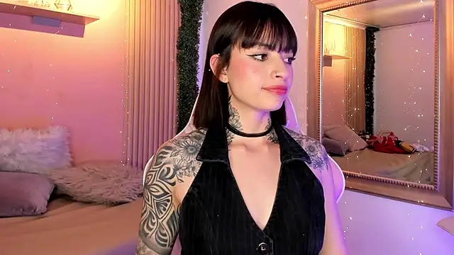  Victoria     online show from December 16, 8:26 pm