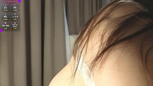 SallyReidj online show from March 29, 1:26 am