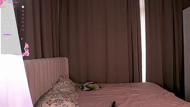 SallyReidj online show from April 30, 1:44 am
