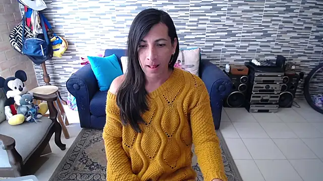 VioletaGomezCo online show from April 19, 3:01 pm