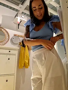 Snapshot of LydiaMaus96 chatting on September 17, 12:14 pm LydiaMaus96 online show from September 17, 12:14 pm