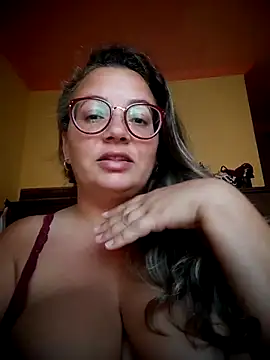 Snapshot of Livvyrj chatting on October 3, 11:15 am Livvyrj online show from October 3, 11:15 am
