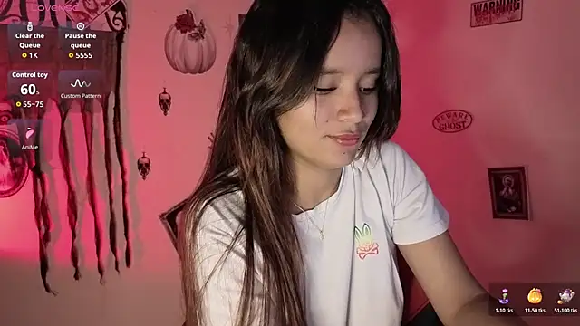 mia sweetdc online show from October 23, 6:58 pm