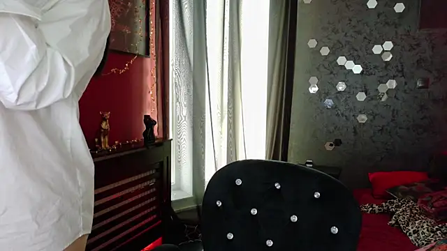 alissa4blonde online show from April 7, 5:09 am