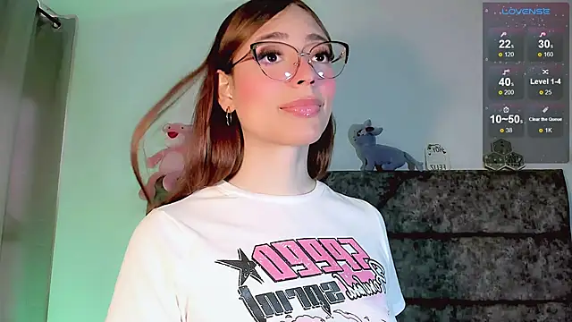 Valentina Alba online show from May 21, 6:39 pm