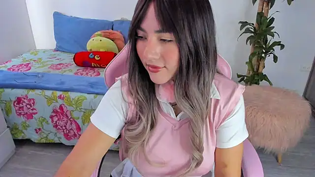 Sofi Martinezz0 online show from October 2, 8:58 pm