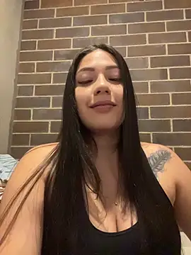 Latina vanessa online show from May 19, 4:19 am