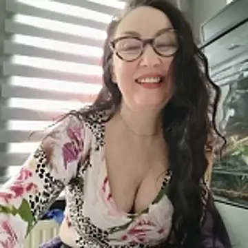 CamilleDesire online show from May 6, 4:55 pm