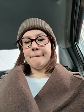 RinaCat online show from March 21, 6:07 am