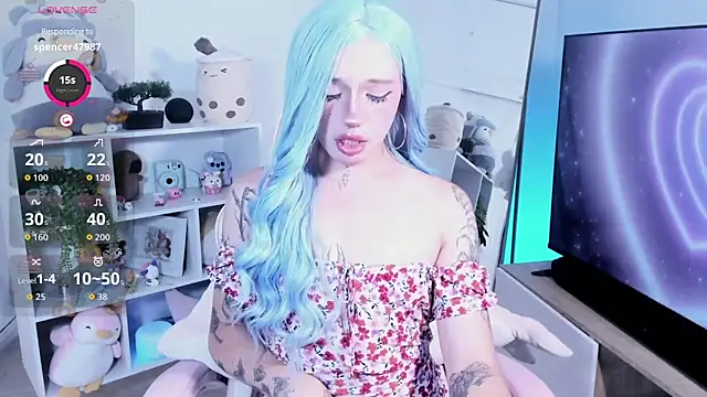 KloeKing   online show from May 15, 4:10 pm