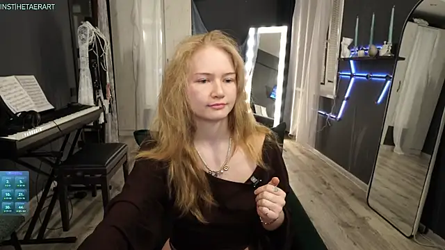 Alexandra Demore online show from May 23, 8:40 pm
