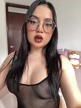 montmariana online show from May 7, 8:34 pm