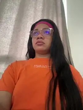 ashley Tompson1 online show from November 10, 12:44 pm