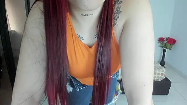 julinee smithh online show from December 4, 12:51 pm