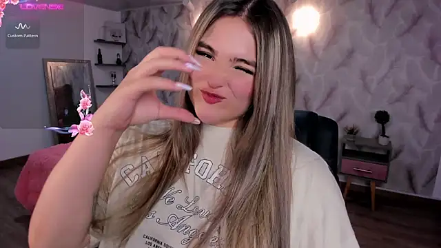 cattaleya    online show from October 10, 3:22 am