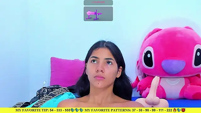 AriannaLewiis online show from May 18, 7:42 pm