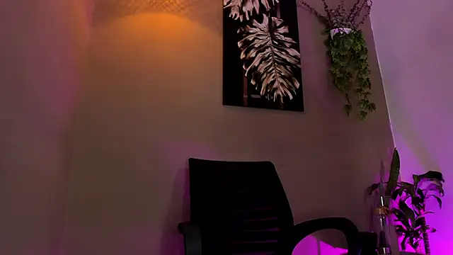 GinebraaFox  online show from February 4, 3:37 pm