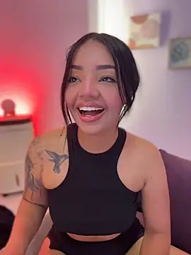 Sara LipsX online show from May 24, 3:05 am
