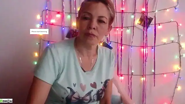 electra-mommy online show from May 15, 7:27 pm