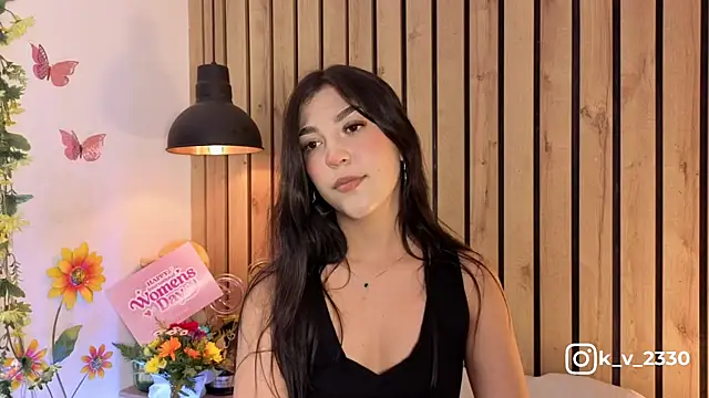 sofiesoft online show from March 8, 6:01 pm