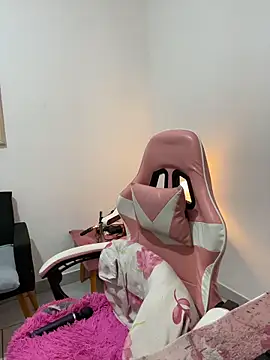 SweetPaige  online show from February 15, 9:58 pm