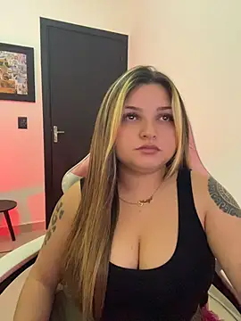 SweetPaige  online show from May 25, 10:20 pm