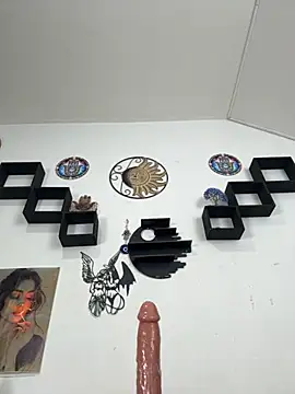 jamilaross online show from November 6, 10:37 pm