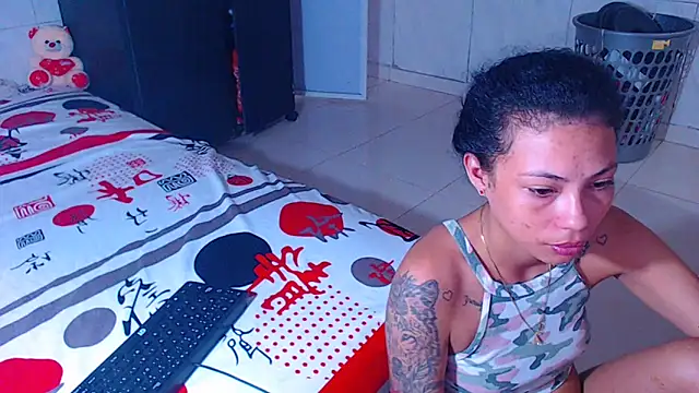 Triogirlhorny  online show from May 25, 8:08 pm