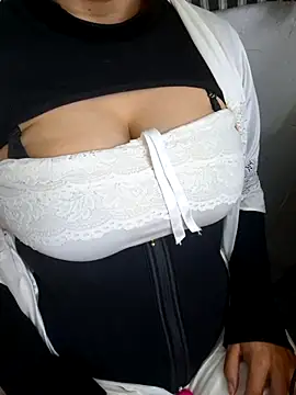 Derry Cooper online show from March 30, 3:28 am