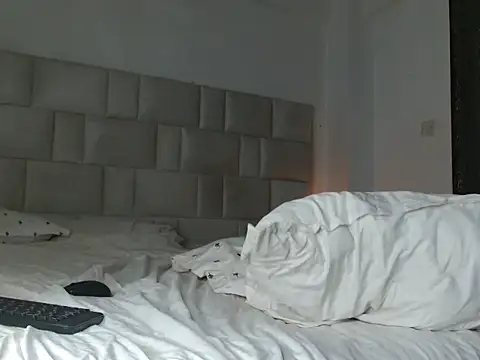 star gurl online show from February 1, 9:35 pm