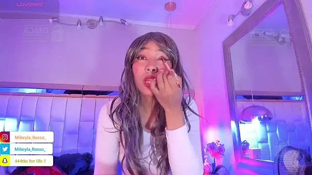 Mikeyla-Russo online show from September 23, 7:12 pm