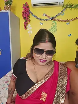 Naughty hot Rose online show from May 18, 7:31 pm