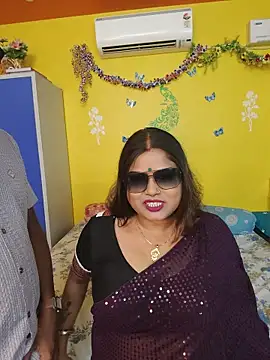 Naughty hot Rose online show from March 28, 7:24 pm