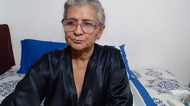 candy mature  online show from May 9, 12:23 am