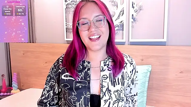 sweet--emily online show from November 16, 4:58 am