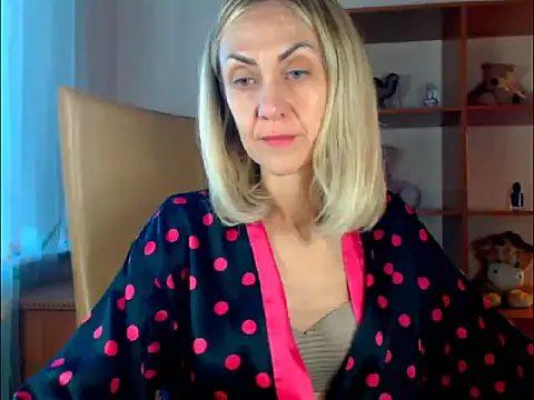 Tanya6547 online show from October 15, 9:56 am