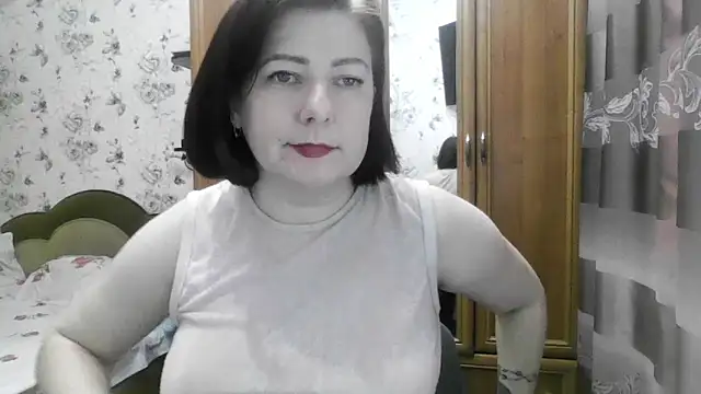 SophieNightAh online show from November 19, 5:57 pm