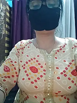 Aishwaryaa 69 online show from October 28, 4:57 pm