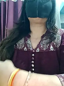 Aishwaryaa 69 online show from May 18, 1:06 pm