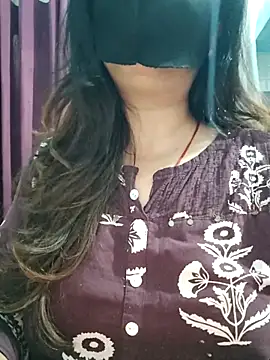Aishwaryaa 69 online show from May 9, 2:57 am