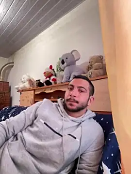 emea4 online show from April 8, 3:14 pm