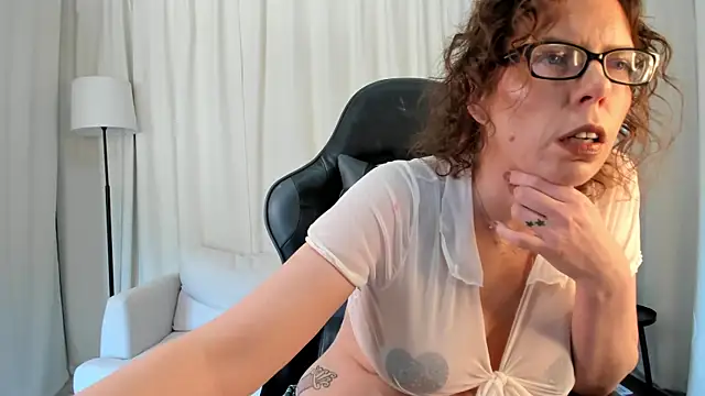 SaraDesirexo online show from March 23, 12:55 pm