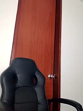 FREYJA- online show from October 18, 6:42 pm